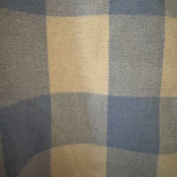 Blue and Cream Plaid Button-Up Shirt Jacket Size Large. BNWT - Picture 2 of 4